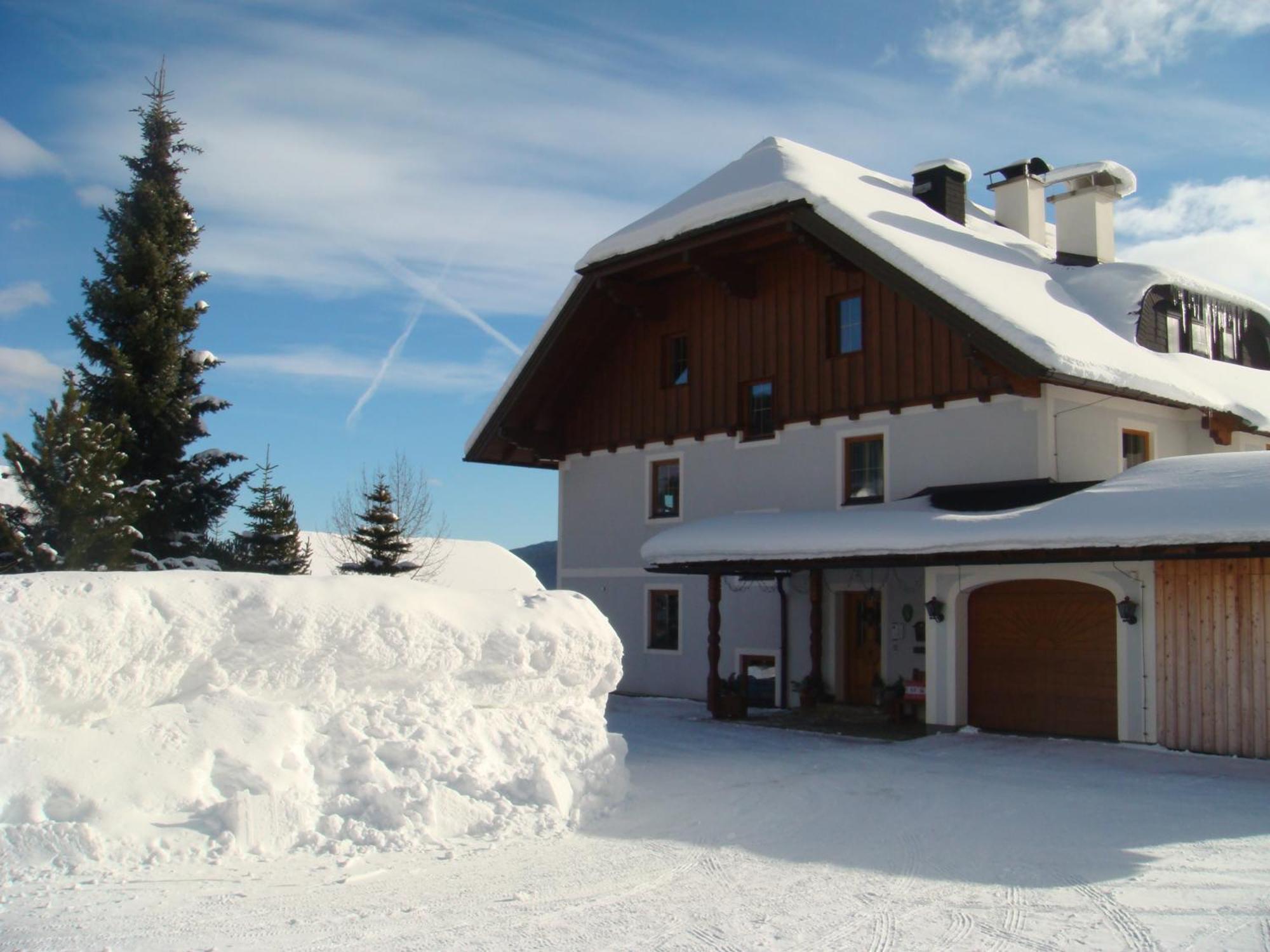 Ferienwohnungen Haus-Holzer Mauterndorf  Εξωτερικό φωτογραφία